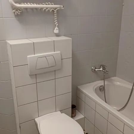 100mk2 Per Night * ורוצלב